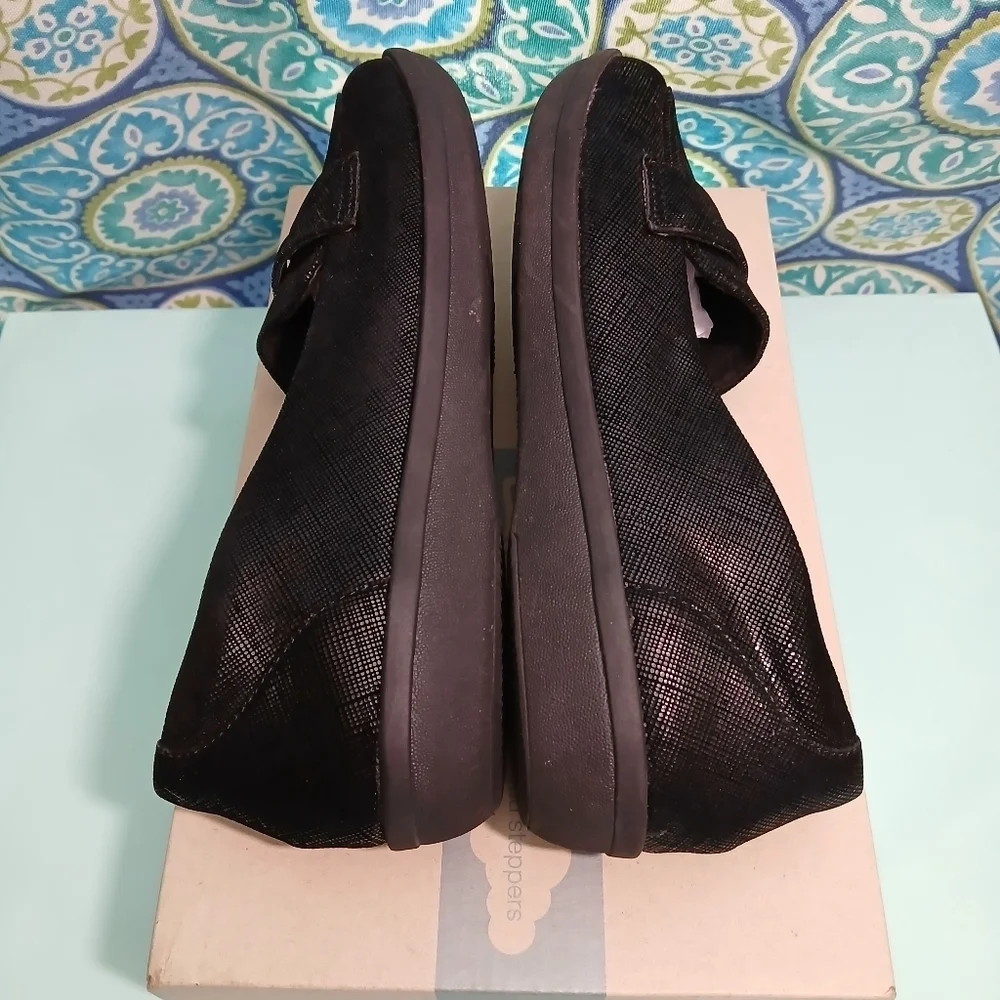 Cloudsteppers by Clarks Black Loafers